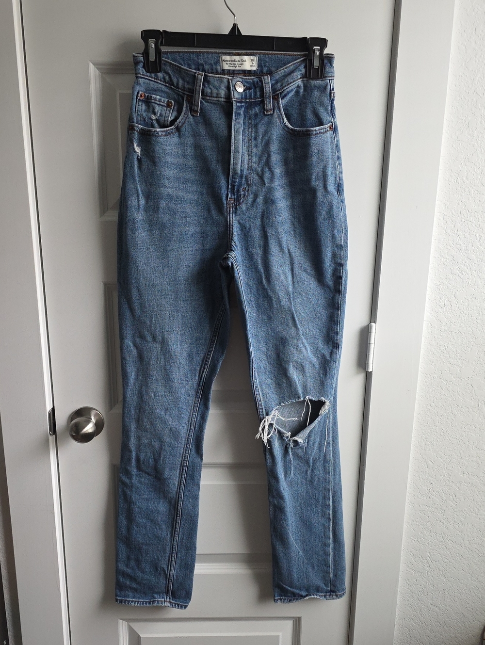 Abercrombie & Fitch The 90s Slim Straight Ultra High Rise Jeans Size 26 R G088